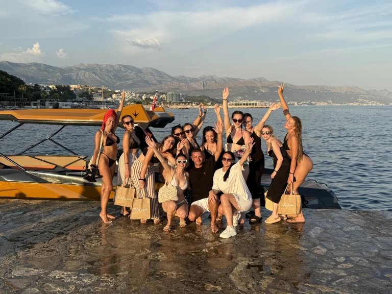 Wynajmij Motorówka z lub bez skippera Alesta Marine w Split