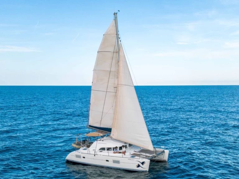 Wynajmij Lagoon Lagoon 380 S2 w Barcelona