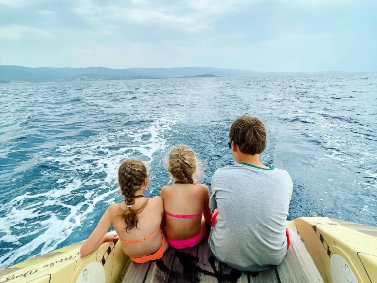 Żaglowiec do wynajmu w Ajaccio w najlepszej cenie