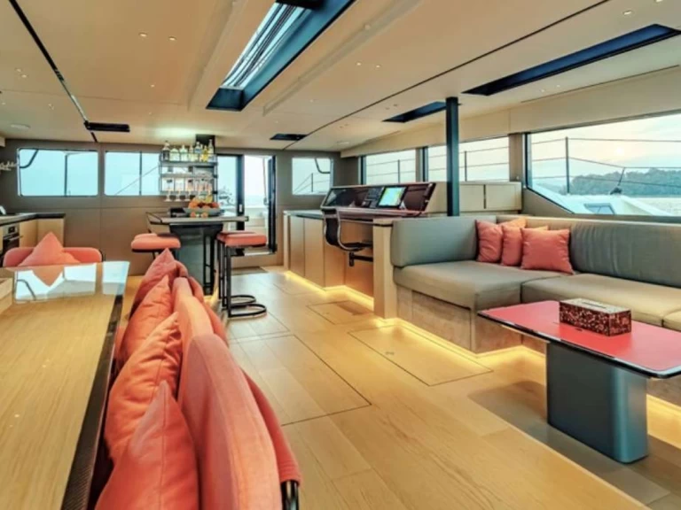 Wynajmij Luksusowy jacht z lub bez skippera McCohangy Boats w Neapol