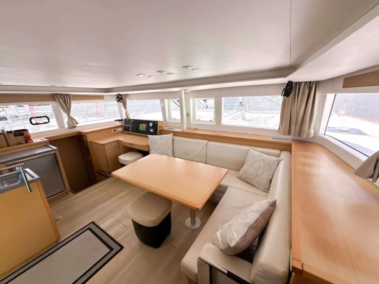 Wynajem łodzi Brytyjskie Wyspy Dziewicze tanio NEON MOON