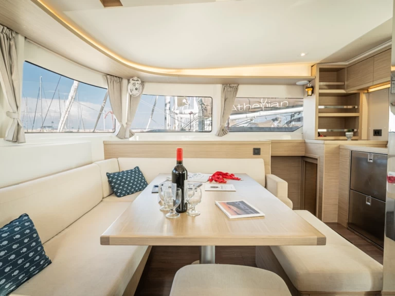 Wynajmij Lagoon Lagoon 46 w Piso Livadi