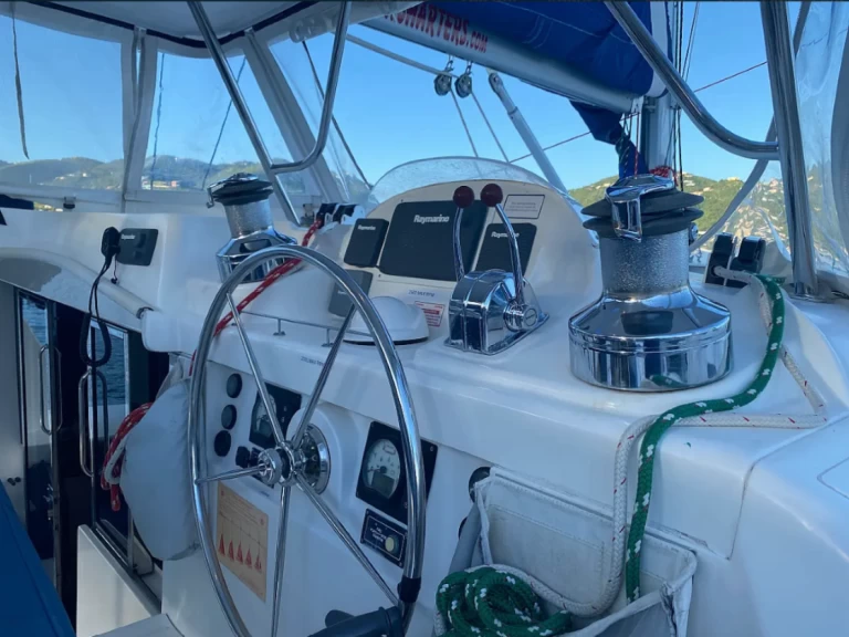 Katamaran do wynajmu w Parish of Saint George w najlepszej cenie