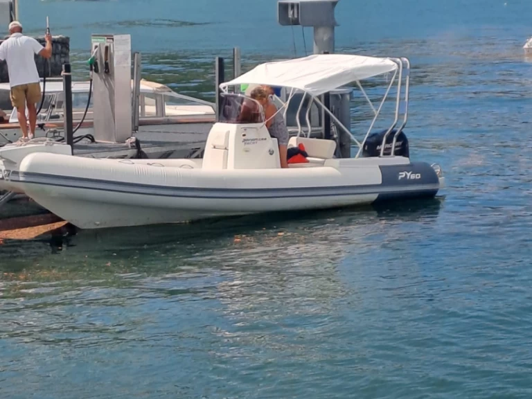 Panamera PY60 między profesjonalistami a osobami prywatnymi w Como (City)