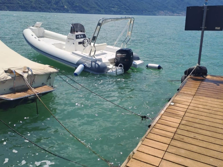 Wynajem w Como (City)- Panamera PY60 na SamBoat