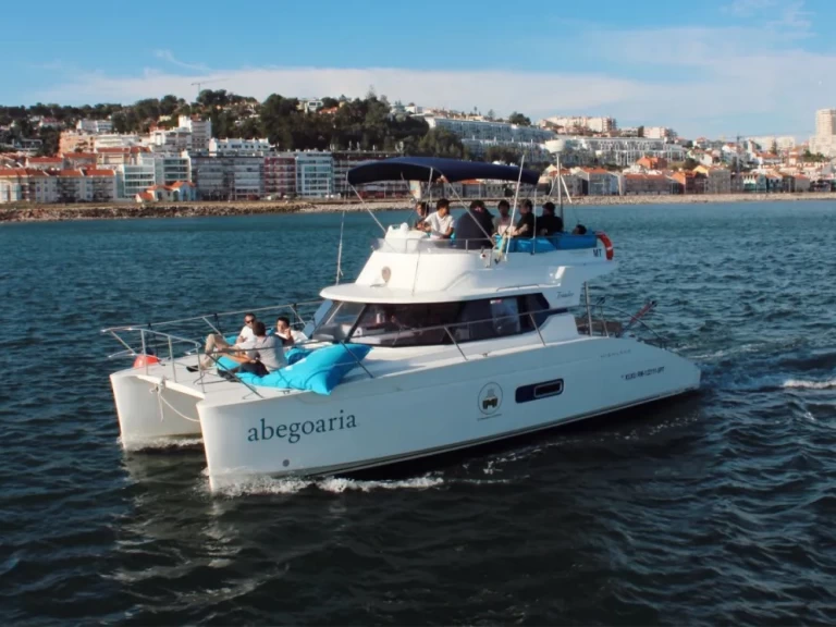 Wynajem Motorówka w Belém - Fountaine Pajot Highland 35