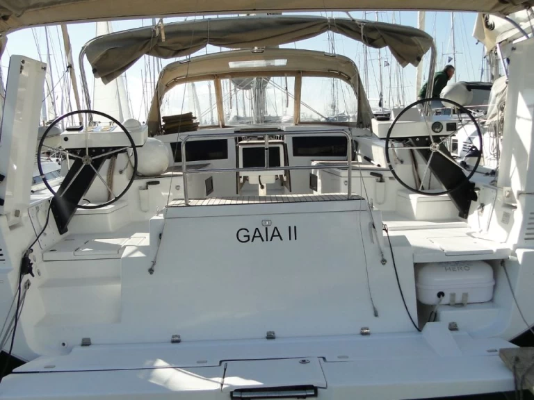 Wynajmij Dufour Dufour 470 w Alimos