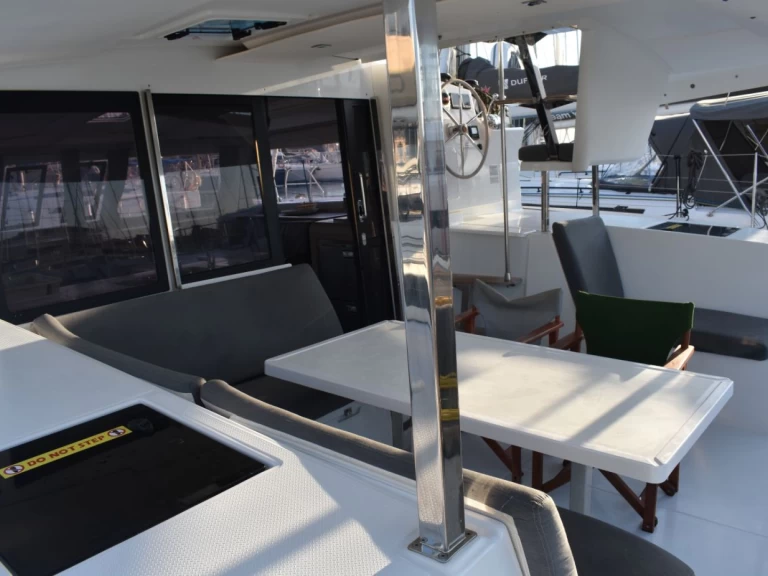 Wynajem łodzi Lefkáda tanio Isla 40