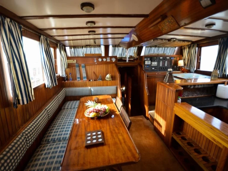 Wynajmij Custom Made Gulet w Skiathos