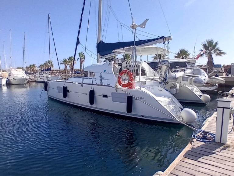 Wynajem łodzi Lagoon Lagoon 380 S2 w Torrevieja na SamBoat 