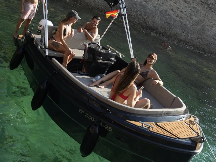 Wynajem w Sant Antoni de Portmany- AQUA51 550 na SamBoat