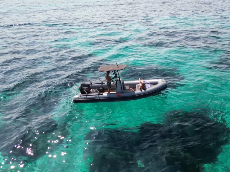 Wynajem łodzi Porto San Paolo tanio Coaster 650 Barracuda