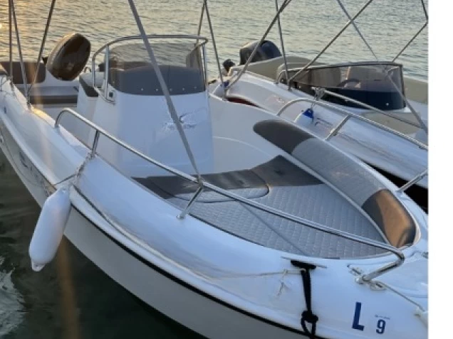 Wynajem łodzi Porto Cesareo tanio WA 6,06