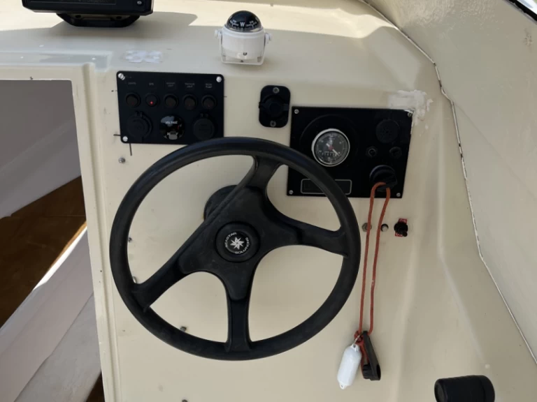 Wynajmij Bénéteau Sunday 550 w Île-d'Aix