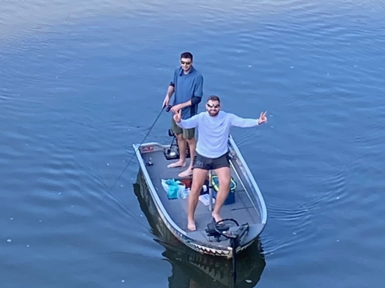 Wynajmij Motorówka z lub bez skippera linder w Cénevières