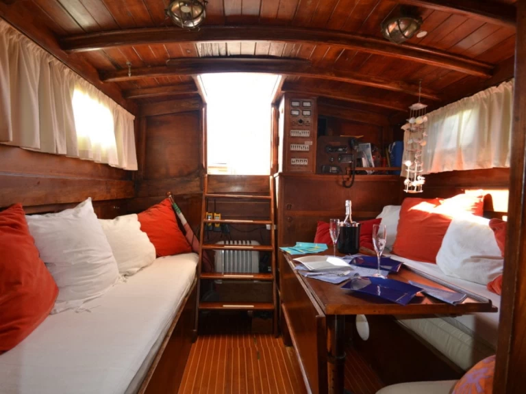 Wynajem w Chiavari- SIMEONI GOLETTA 15 MT na SamBoat