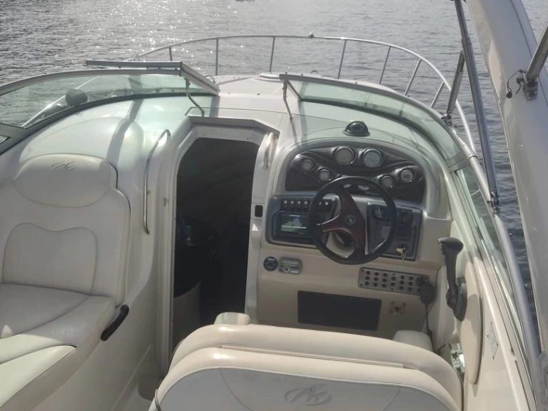 Wynajem w Combarro- Monterey 270 cr na SamBoat