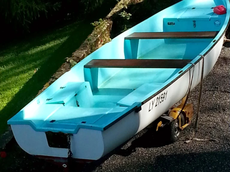 Barque Beauquis między profesjonalistami a osobami prywatnymi w Saint-Jorioz