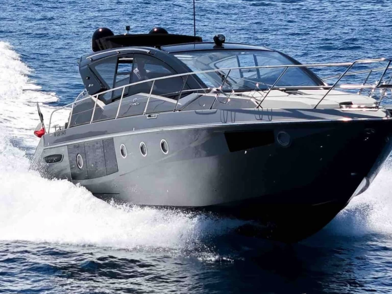 Wynajem łodzi Cranchi M 44 w Saint-Tropez na SamBoat 