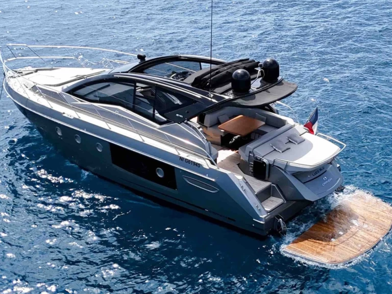 Wynajem w Saint-Tropez- Cranchi M 44 na SamBoat