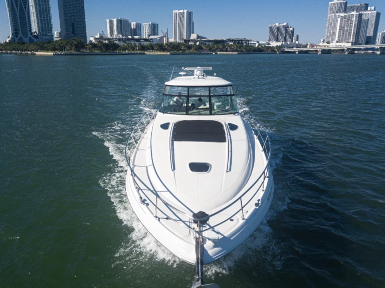 Wynajmij Sea Ray Sea Ray 54 w Miami Beach