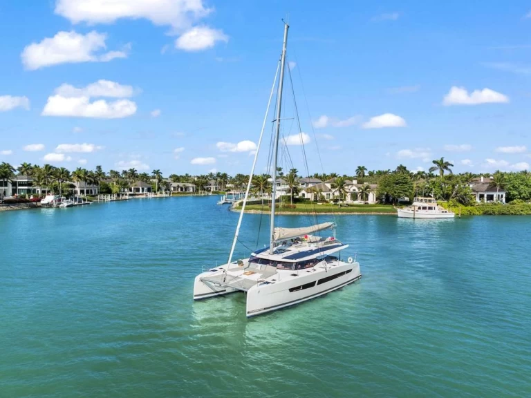 Wynajem łodzi Brytyjskie Wyspy Dziewicze tanio HALCYON