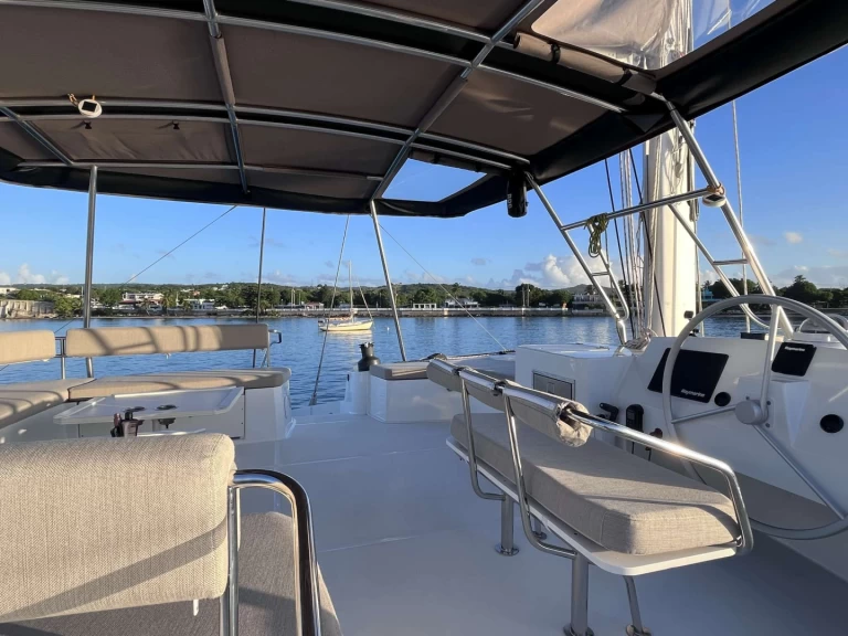 Wynajem Luksusowy jacht w Tortola - Bali ITHAKA