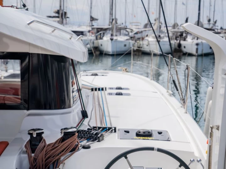 Wynajem łodzi Excess Excess 14 w Alimos na SamBoat 