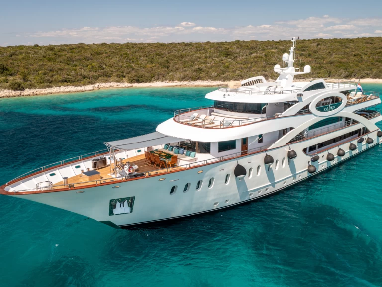 Żaglowiec do wynajmu w Split w najlepszej cenie