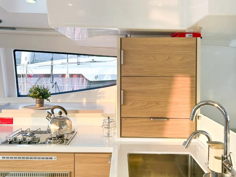 Bali Bali 4.8 między profesjonalistami a osobami prywatnymi w Adaköy