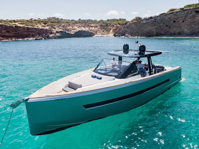 Wynajmij Fjord 52 Lolo 3 w Ibiza Town