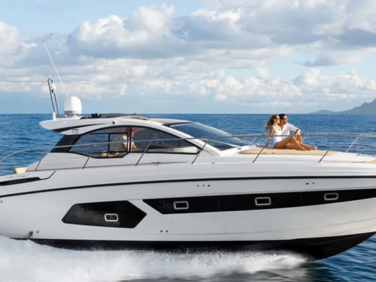 Wynajem Motorówka w Altea - Azimut Atlantis 43