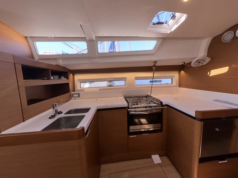 Wynajmij Jeanneau Sun Odyssey 490 w Palma de Mallorca
