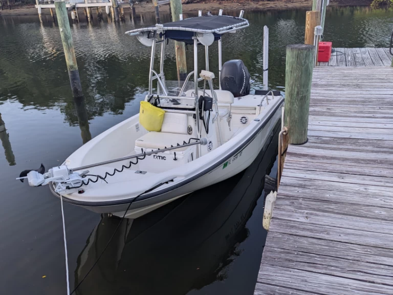 Wynajmij Boston Whaler Boston Whaler 180 Dauntless w North Palm Beach
