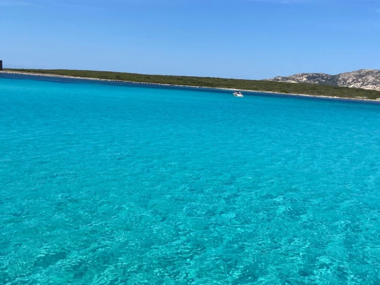 Wynajmij Tiara 40 SOVRAN w Stintino