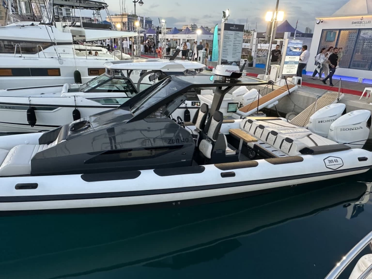 Wynajem łodzi Zen ZEN 40 - Mod. 2026 w Antiparos na SamBoat 