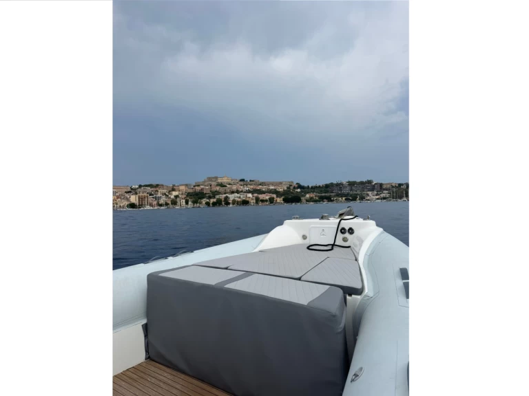 Wynajmij Nadir NADIR 33 w Milazzo