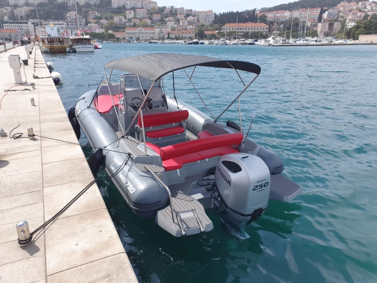 Wynajem w Marina Frapa Dubrovnik- Marlin Boat 790 Pro Dynamic na SamBoat