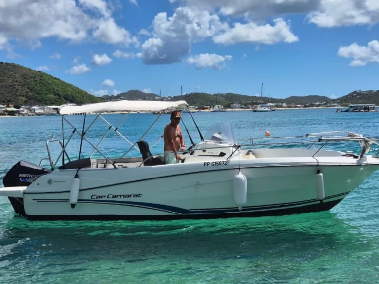 Wynajem Motorówka Jeanneau z patentem 