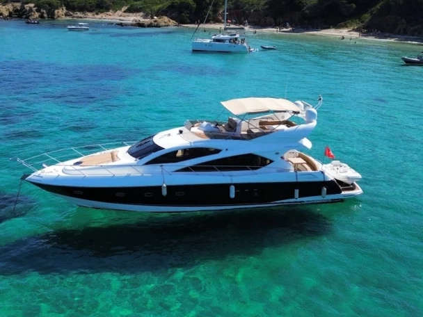 Wynajmij Sunseeker Manhattan 60 w Port de Hyères (St Pierre)