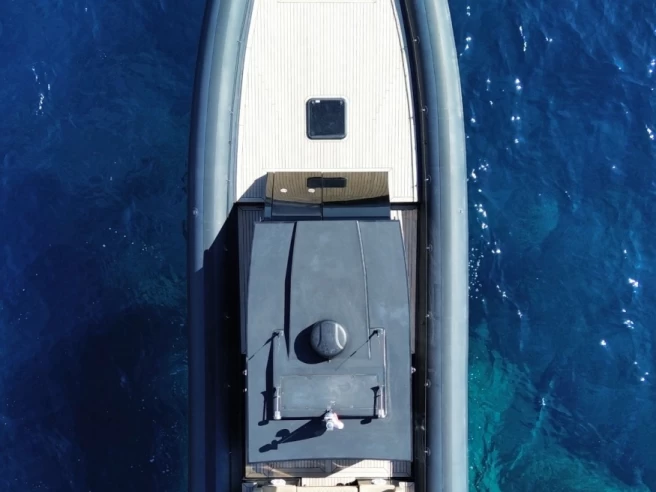 Wynajmij Sea Water Phantom 400 w Hyeres