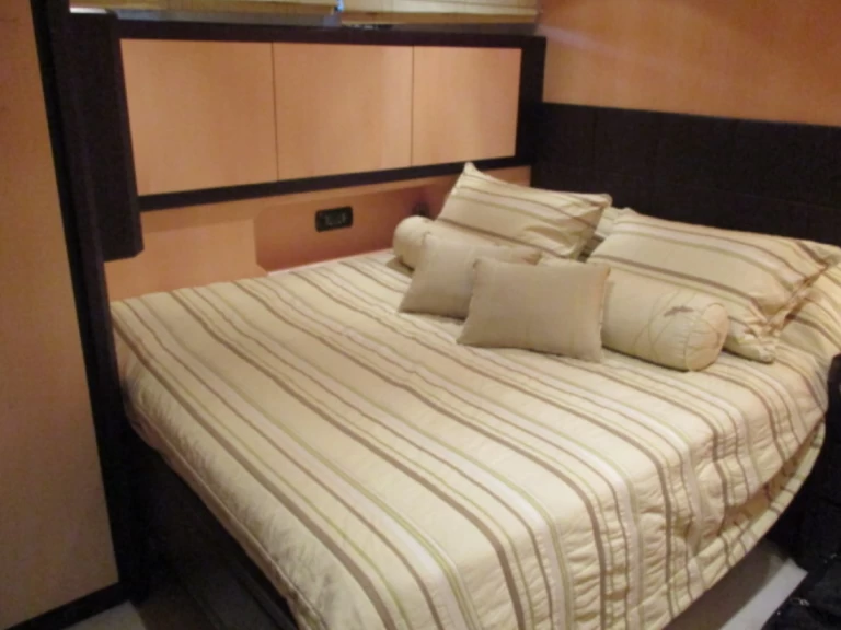 Wynajem Luksusowy jacht w Positano - Mangusta Mangusta 72