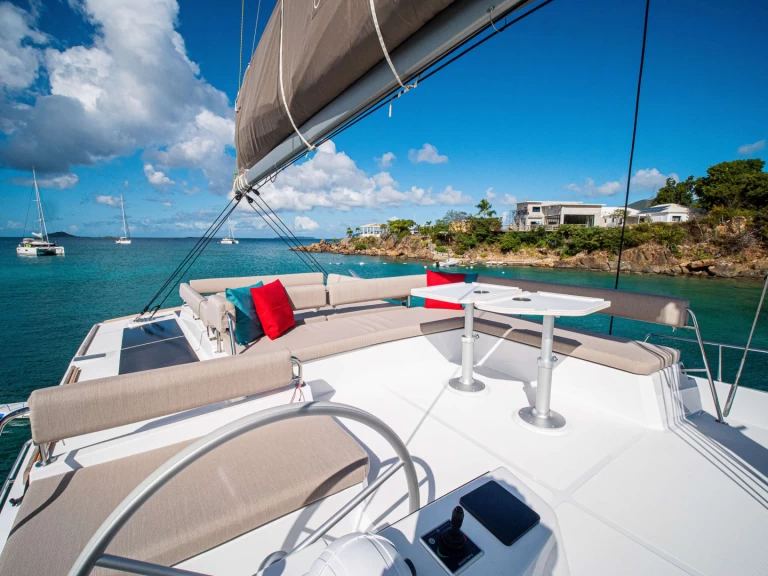 Wynajem Luksusowy jacht Bali z patentem 