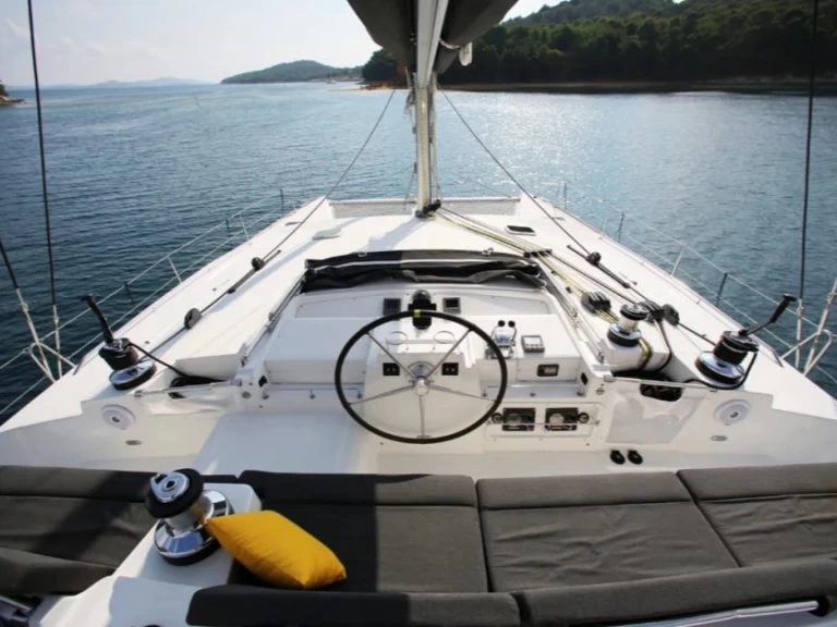 Wynajmij Lagoon Lagoon 440 w Ibiza Town