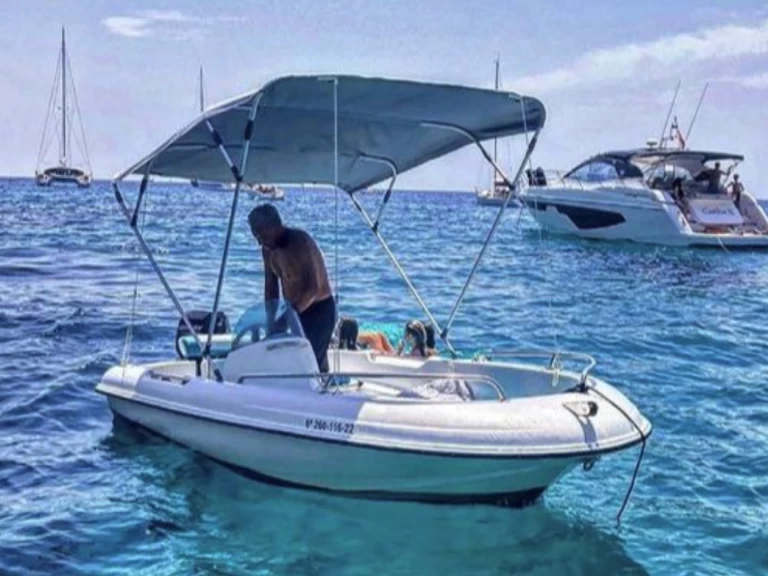 Wynajem łodzi Cap 400 w Port d'Andratx na SamBoat 