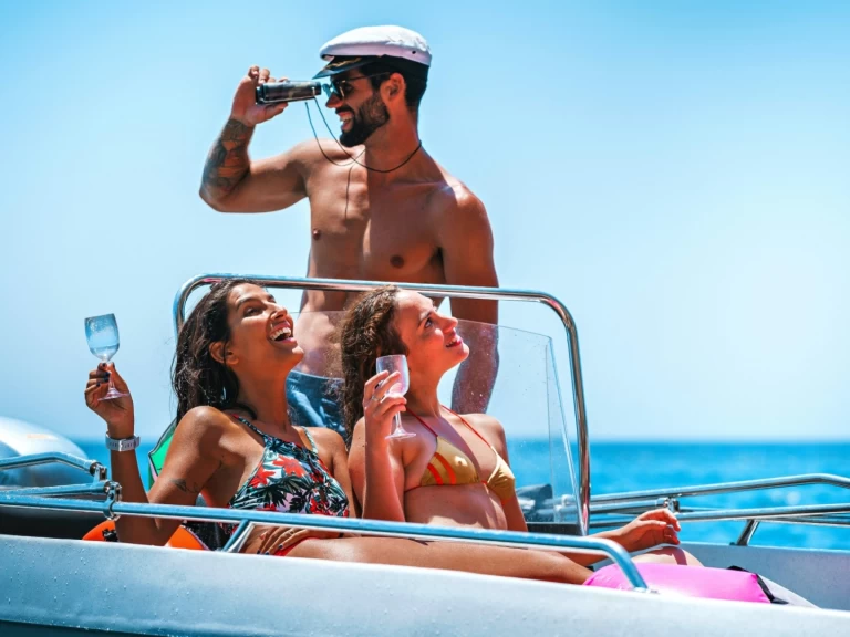 Wynajmij Pioner Maxi Viking w Sesimbra