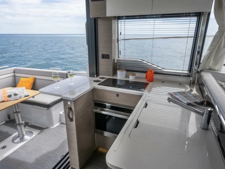 Wynajmij Motorówka z lub bez skippera Orion w Mandelieu-la-Napoule