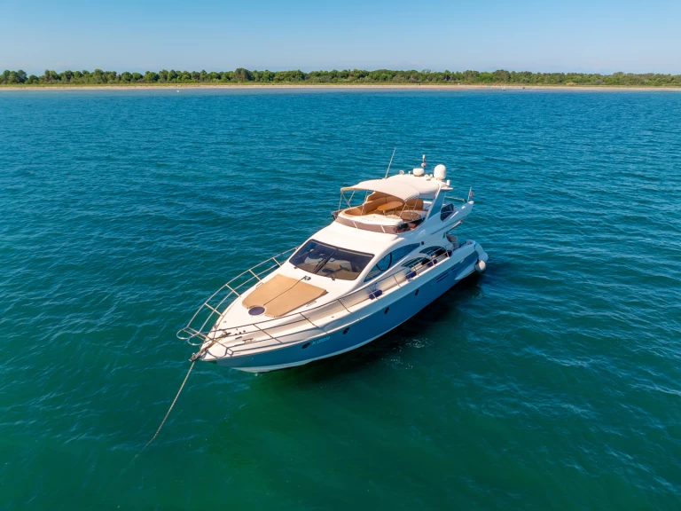 Wynajem Motorówka w Porec - Azimut Azimut 50 Fly