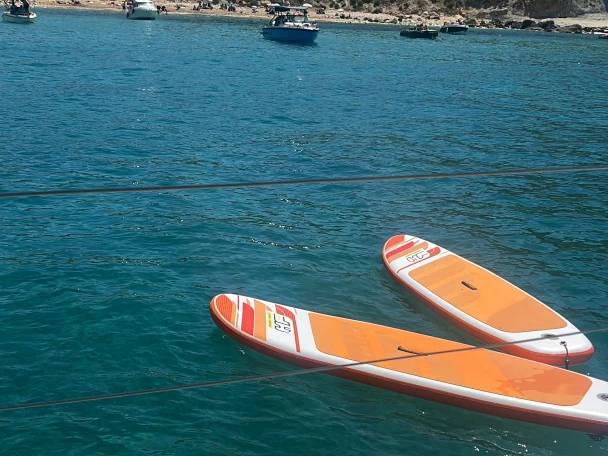 Leopard Leopard 51 PC między profesjonalistami a osobami prywatnymi w Ta' Xbiex