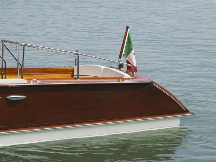 Wynajem Motorówka Serenella z patentem 